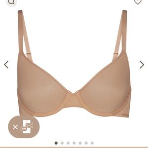 SKIMS weightless Demi bra NWT clay